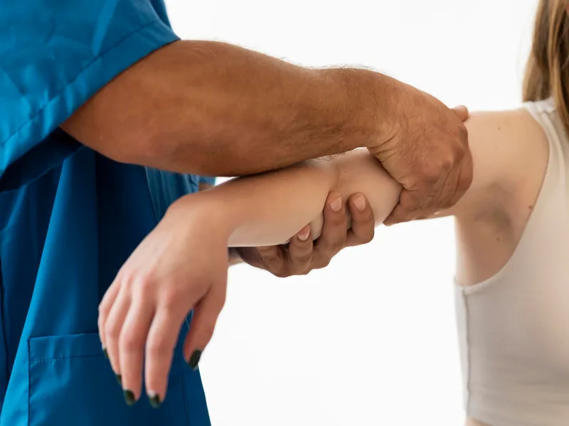 Chiropractic care for elbow pain at ProKinetic in Fort Scott
